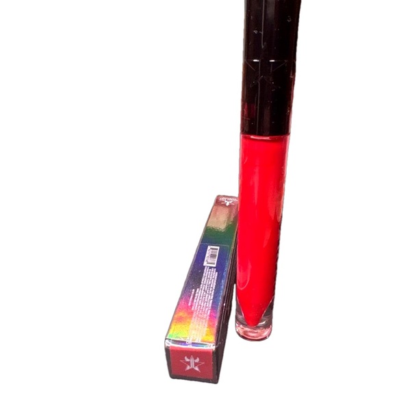 Jeffree Star - Supreme Gloss - Star (red) - Picture 4 of 6